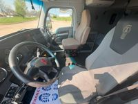 2022 Kenworth T680