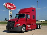 2020 International LT625