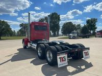2019 Peterbilt 389