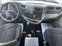 2022 Peterbilt 567