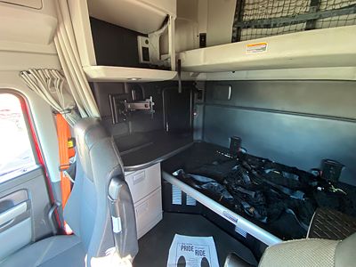 2022 Kenworth T680