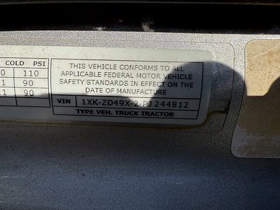 2023 Kenworth T880