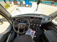2023 Kenworth T680