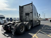 2024 Freightliner CASCADIA 126