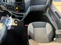 2023 Peterbilt 567