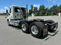 2018 Freightliner CASCADIA 125