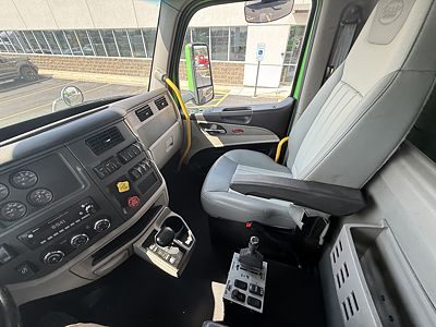 2024 Peterbilt 567