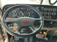 2021 Peterbilt 389