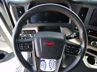 2023 Peterbilt 579