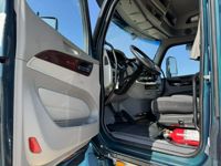 2022 Peterbilt 579