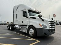 2020 Freightliner CASCADIA 126
