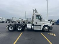 2019 Freightliner CASCADIA