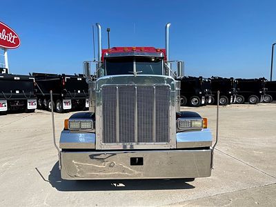 2000 Peterbilt 379