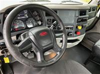 2021 Peterbilt 579
