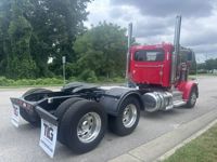 2020 Peterbilt 389