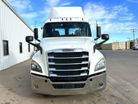 2021 Freightliner CASCADIA 126