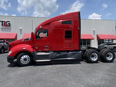 2022 Kenworth T680