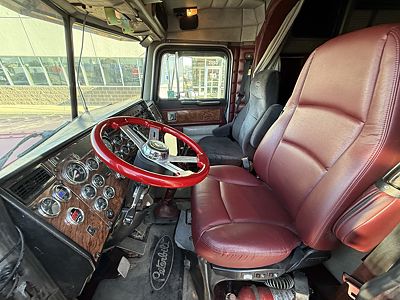 1997 Peterbilt 379