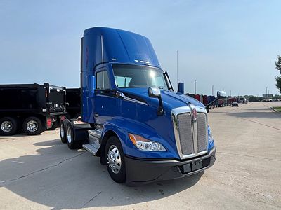 2023 Kenworth T680