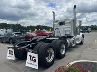 2020 Peterbilt 389