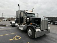 2021 Kenworth W900L
