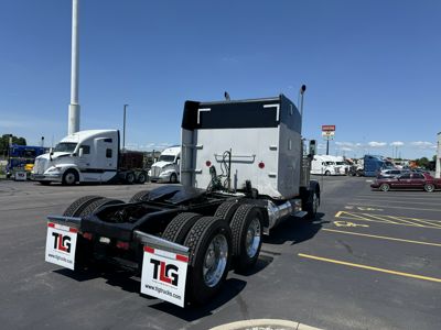 2000 Peterbilt 379
