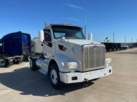 2016 Peterbilt 567