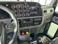 2022 Peterbilt 389