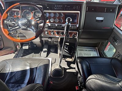 2021 Kenworth W900