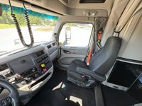 2020 Peterbilt 567