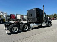 2022 Peterbilt 567