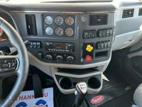 2022 Peterbilt 567
