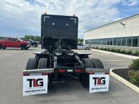 2022 Peterbilt 567
