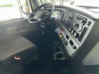 2022 Freightliner CASCADIA 116