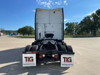2023 Peterbilt 579