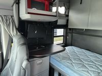 2023 Kenworth W990
