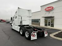 2020 Volvo VNL64T760