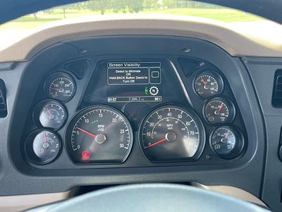 2021 Peterbilt 567