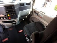 2022 Peterbilt 567