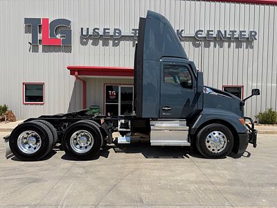 2023 Kenworth T680