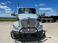 2023 Kenworth T680