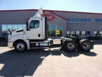 2021 Freightliner CASCADIA 126