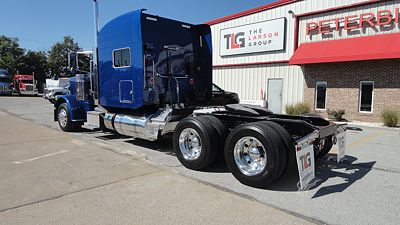 2019 Peterbilt 389