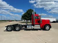 2019 Peterbilt 389