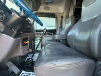 2022 Peterbilt 389