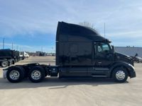 2023 Peterbilt 579