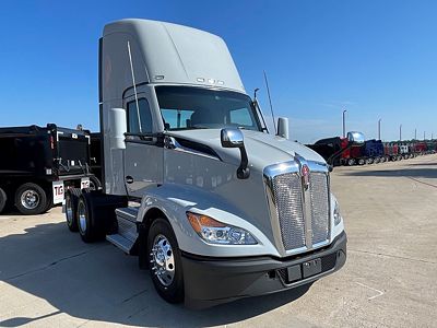 2023 Kenworth T680