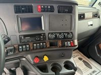 2023 Kenworth T680