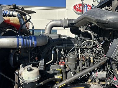 2022 Peterbilt 389