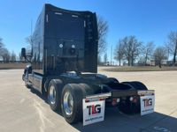2023 Peterbilt 579